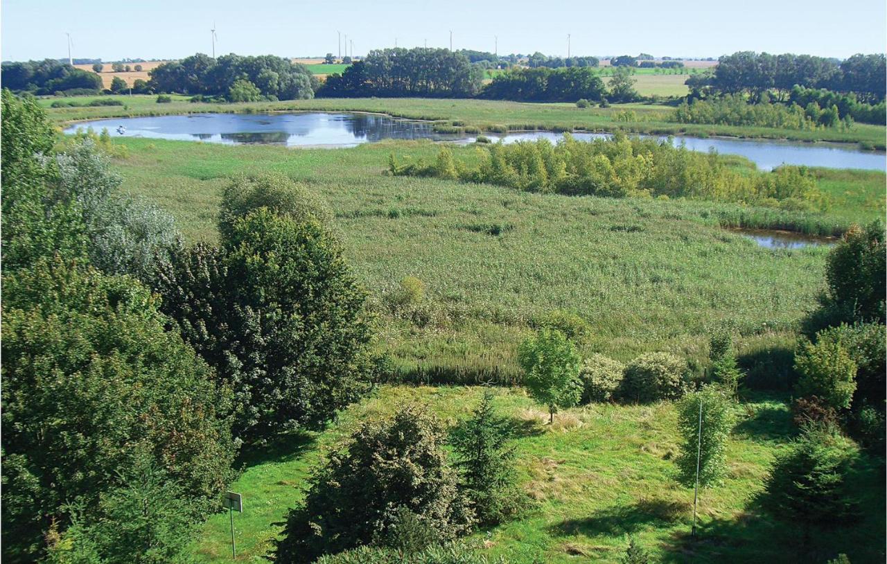 Herrenhaus Luebbenow Екстериор снимка