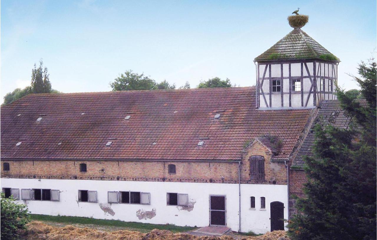 Herrenhaus Luebbenow Екстериор снимка